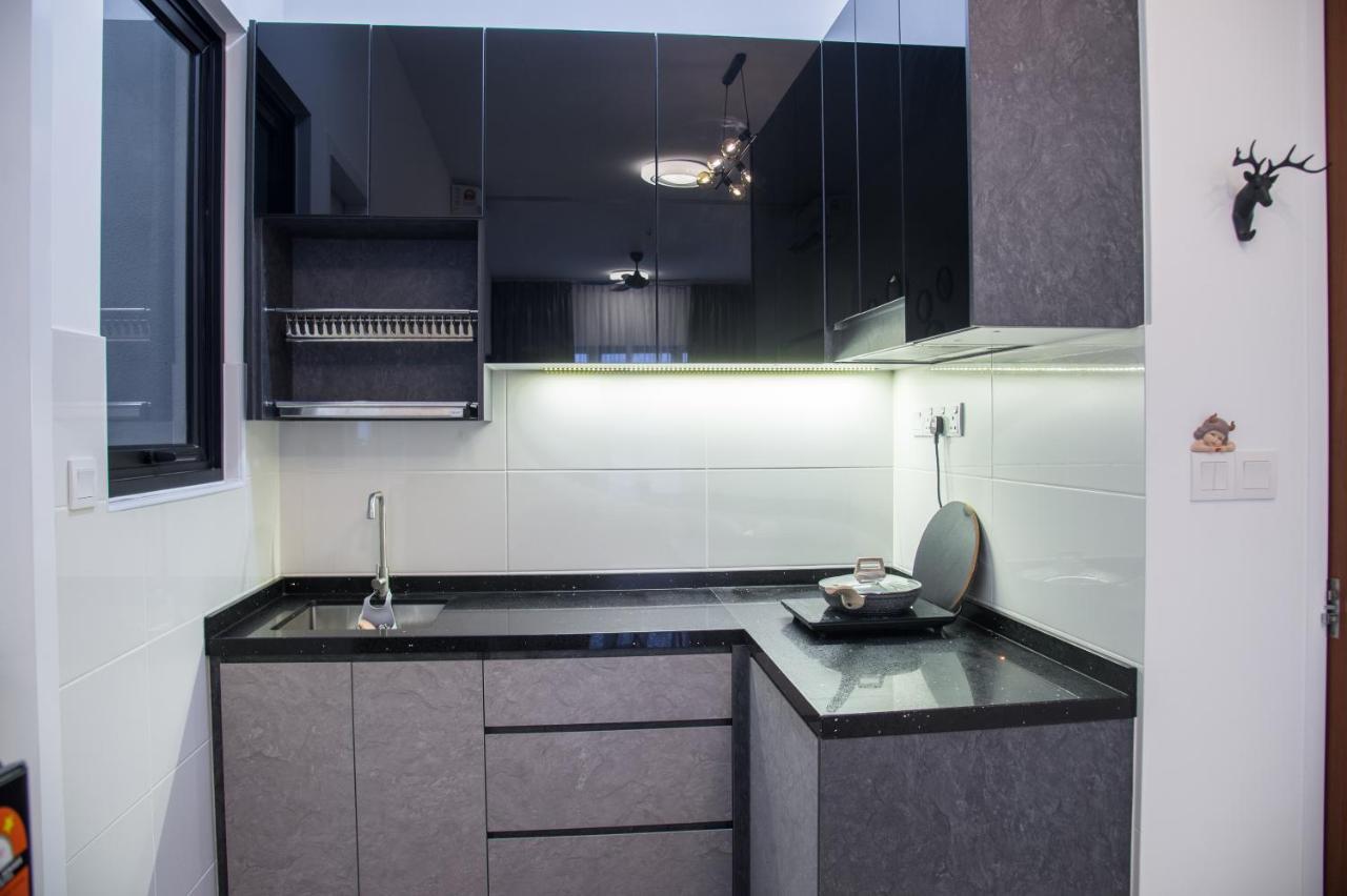 Ferienwohnung Le Pavillion Puchong By Widebed Upto 6Pax Kuala Lumpur Exterior foto