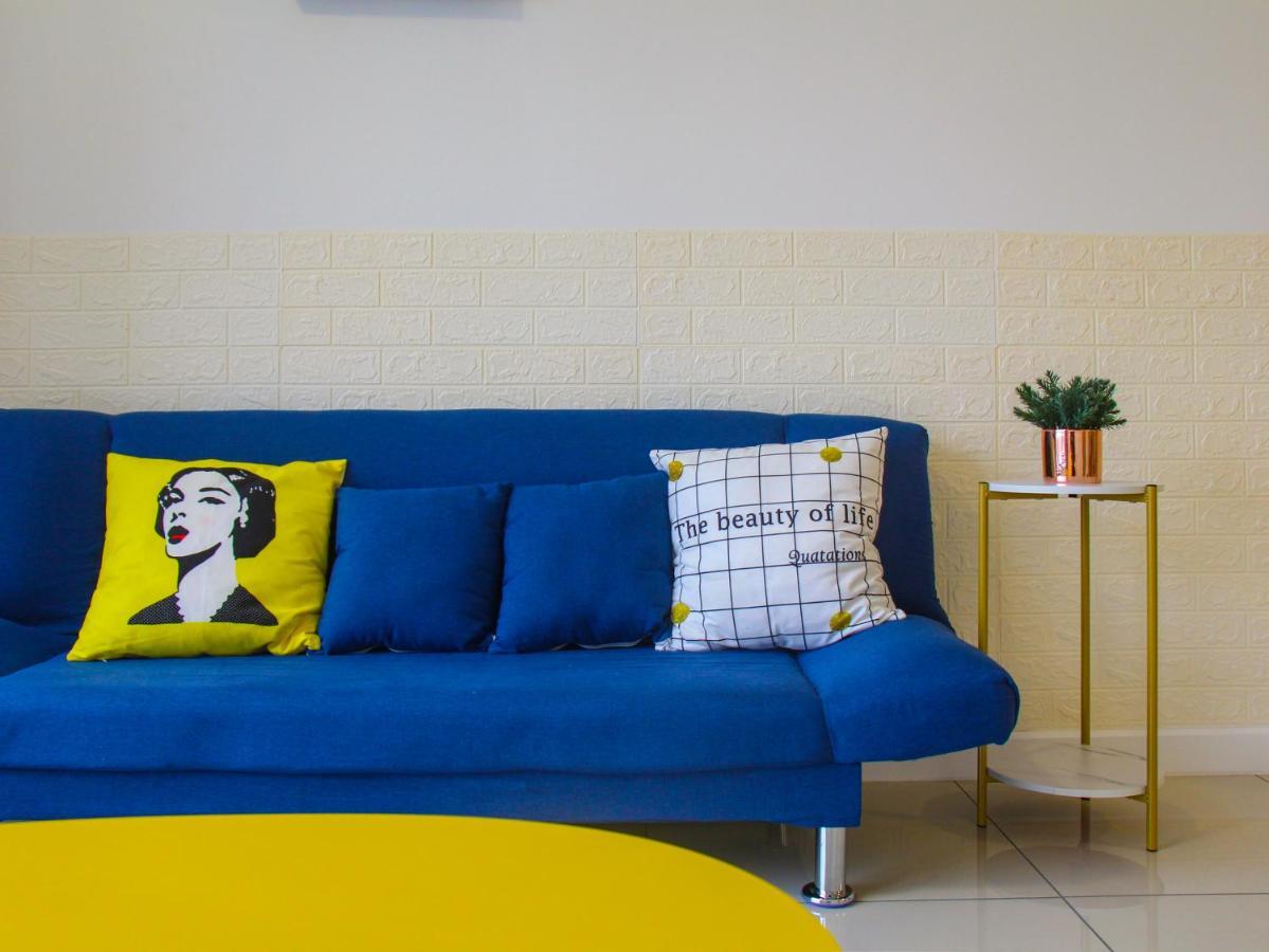 Ferienwohnung Le Pavillion Puchong By Widebed Upto 6Pax Kuala Lumpur Exterior foto